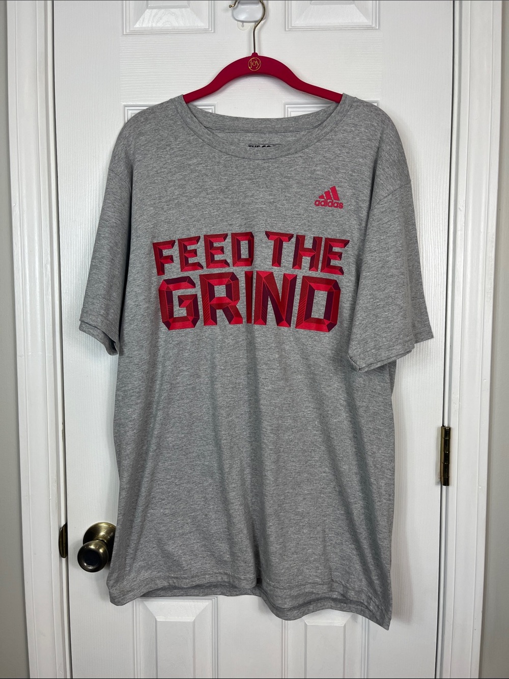 Adidas The Go-To Tee Heather grey short sleeved tee shirt size large. Red letter